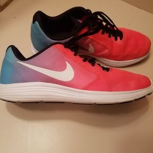 Nike Revolution 3 Running Shoes